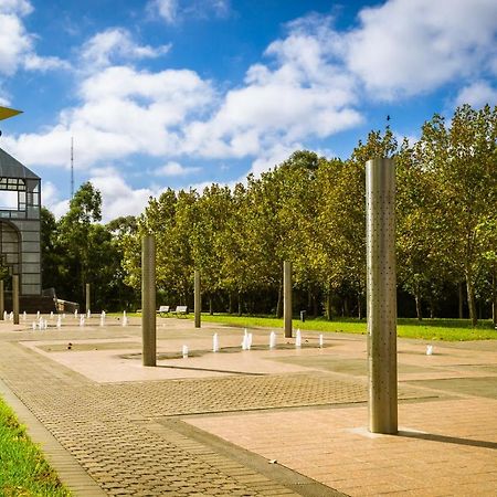 Parkside & City View In Sydney Olympic Park Zewnętrze zdjęcie